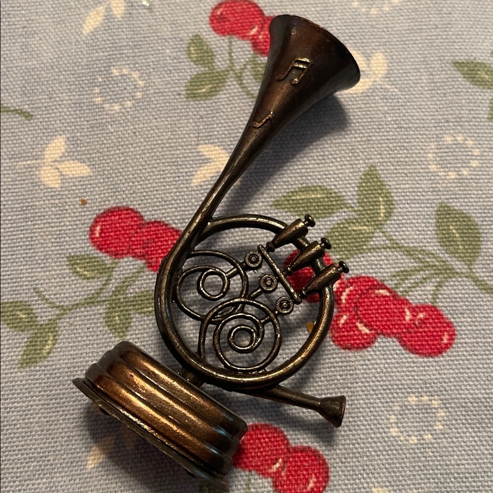 Vintage Brass French Horn pencil sharpener